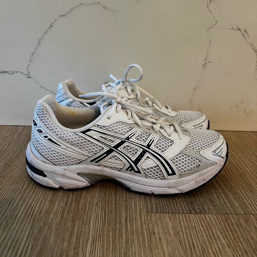 Asics White and Black Athletic Shoes